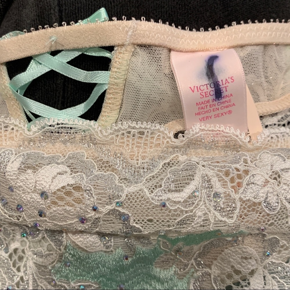 New Victoria's Secret Sexy Seduction Lace Thong Skirt Swarovski - Picture 10 of 10